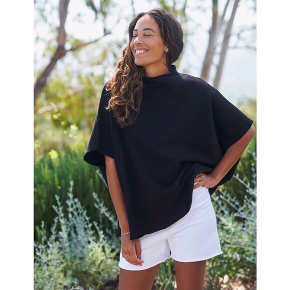 Frank & Eileen Audrey Funnel Neck Capelet One Size black - Picture 1 of 12
